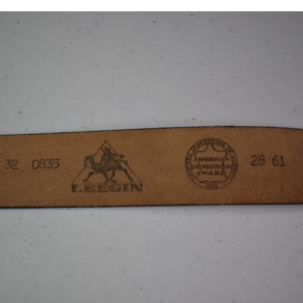 Leegin Vintage Painted Leather Belt 1975 Pastoral Scene Size 32